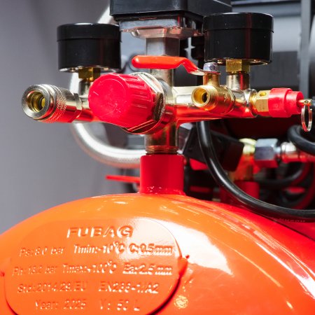 Компрессор безмасляный малошумный FUBAG Свободный Воздух (Free Air) 350/50/3.0 S в Твери фото