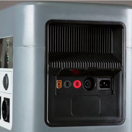 Портативная электростанция FUBAG AS 4800i (аккумулятор LiFePO4) в Твери фото