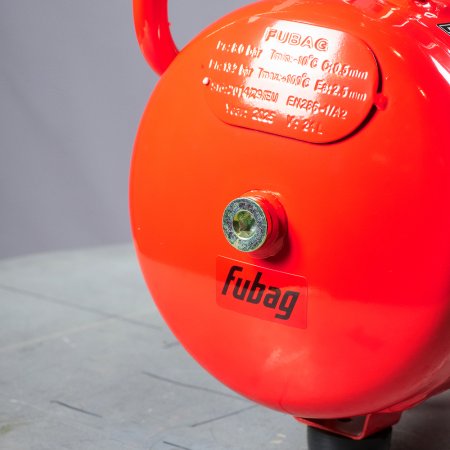 Компрессор безмасляный малошумный FUBAG Свободный Воздух (Free Air) 170/24/1.5 S в Твери фото