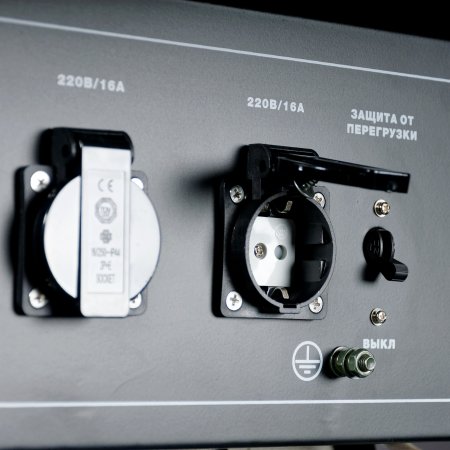 FUBAG Бензиновый генератор с электростартером и коннектором автоматики BS 3300 A ES в Твери фото