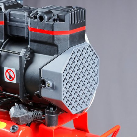 Компрессор безмасляный малошумный FUBAG Свободный Воздух (Free Air) 240/24/2.0 S в Твери фото