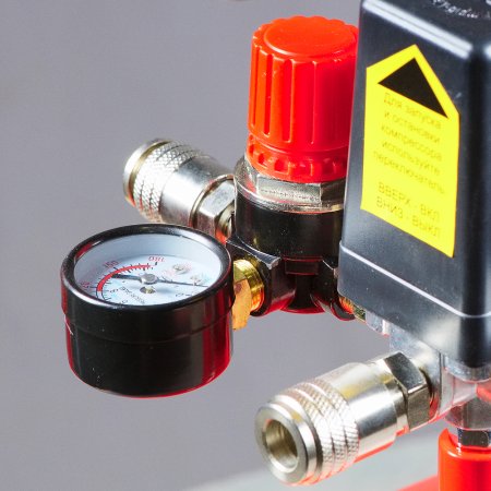 Компрессор безмасляный малошумный FUBAG Свободный Воздух (Free Air) 240/24/2.0 S в Твери фото